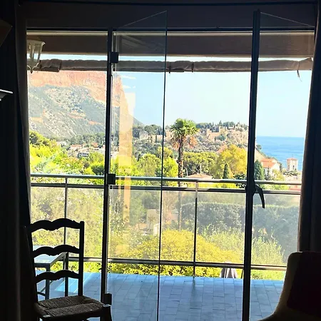 Le Plein Sud Villa